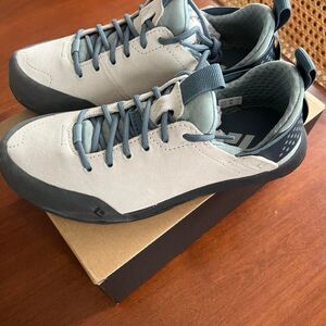 Black Diamond session-suede wms size 7
